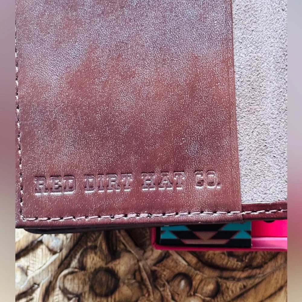Red Dirt Hat Co Rodeo Wallet Brown Tan Leather Suede - Picture 6 of 9